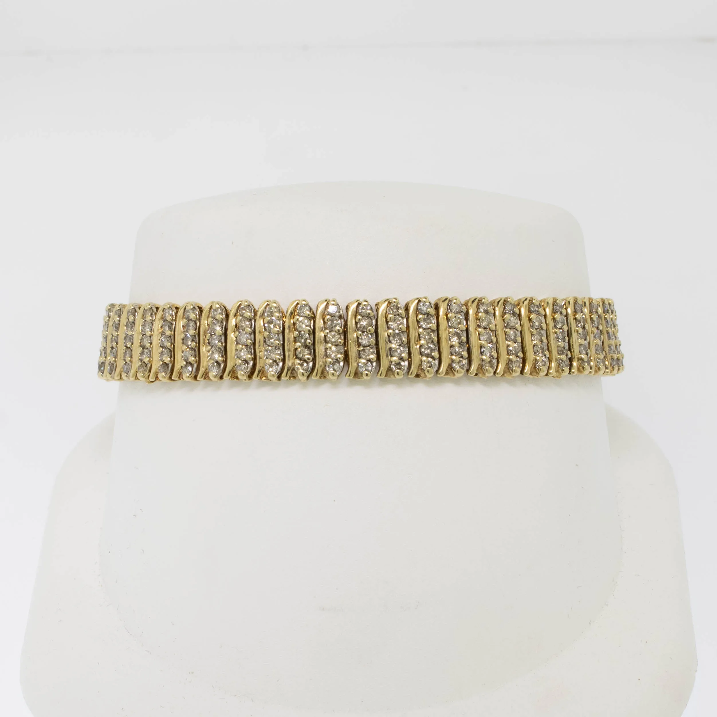 14K Yellow Gold 3.25 CTTW Diamond Bracelet 6-3/4" (Estate)