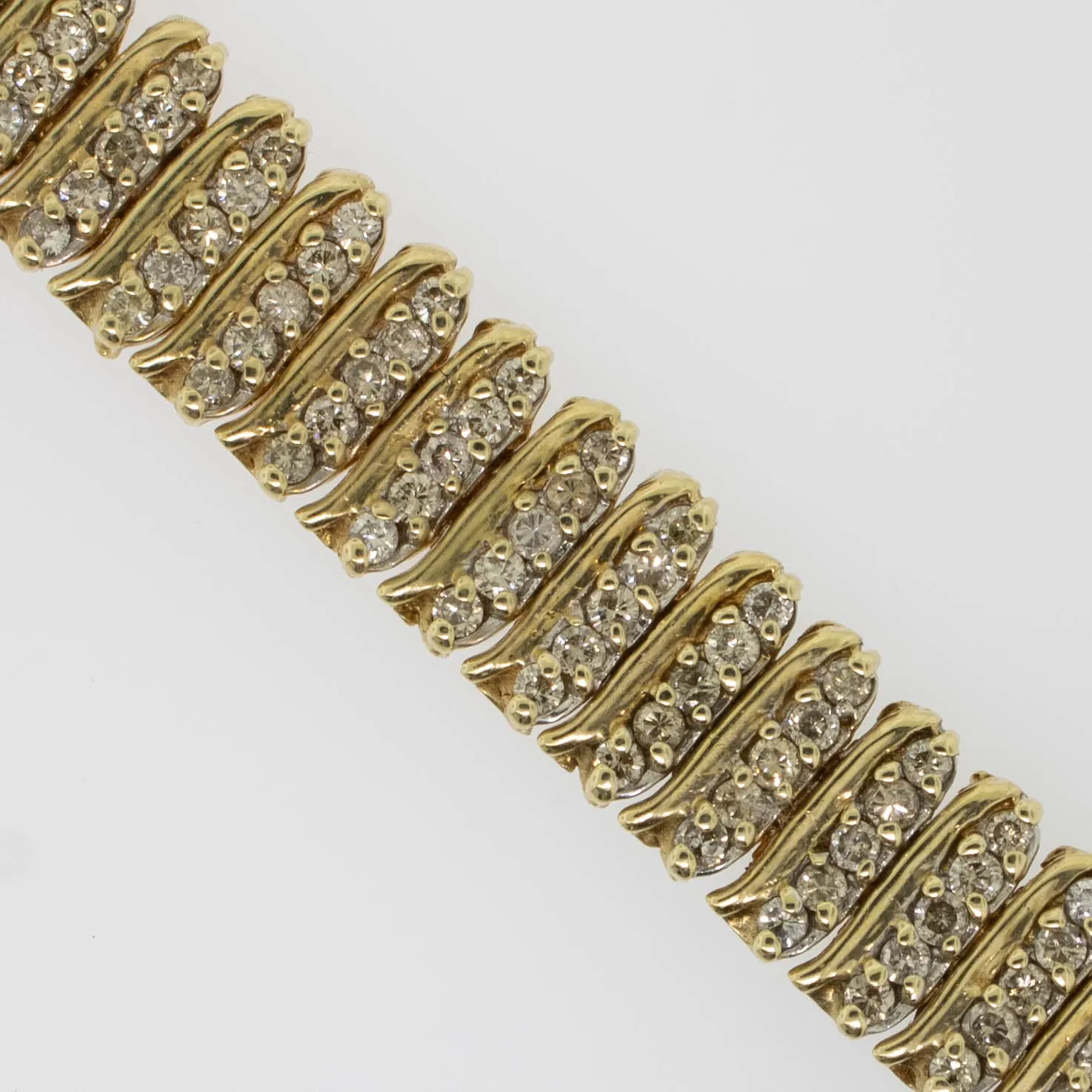 14K Yellow Gold 3.25 CTTW Diamond Bracelet 6-3/4" (Estate)