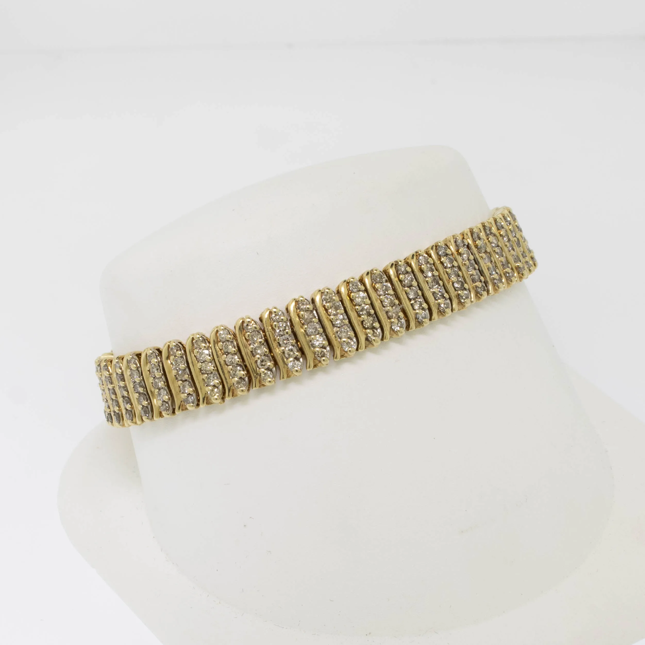 14K Yellow Gold 3.25 CTTW Diamond Bracelet 6-3/4" (Estate)