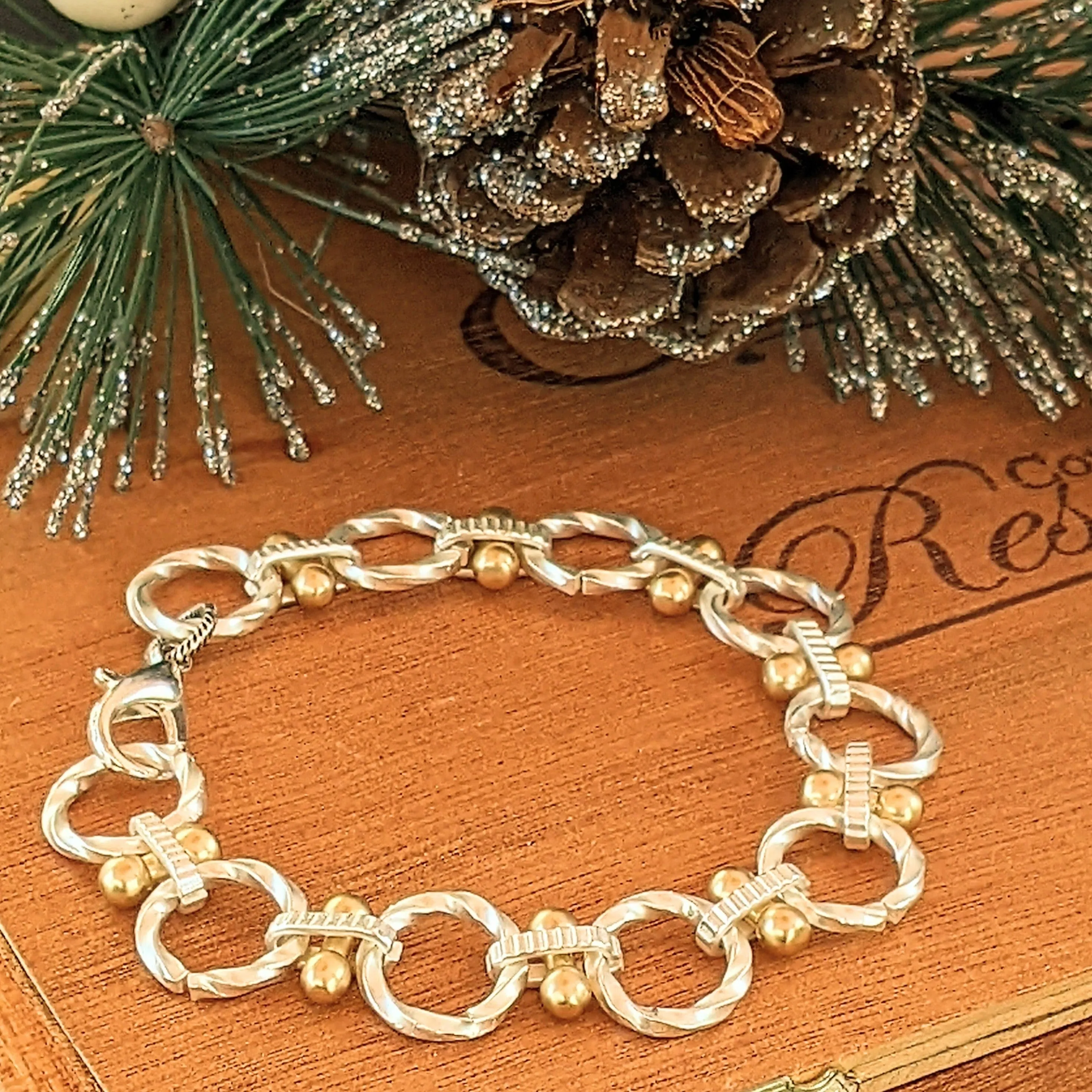 Chunky Two-Tone Chain Bracelet