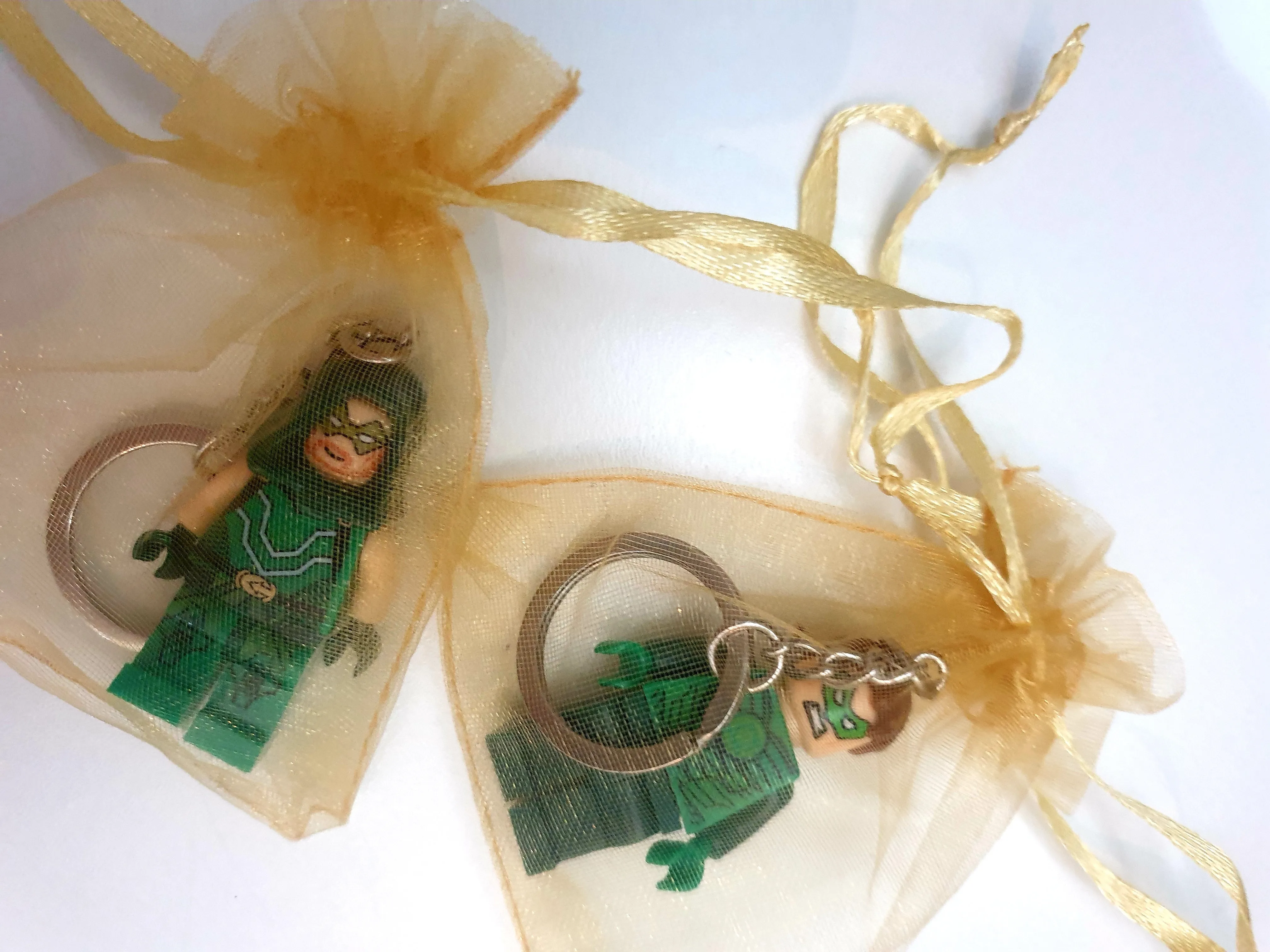 SUPERHERO LEGO KEYRING