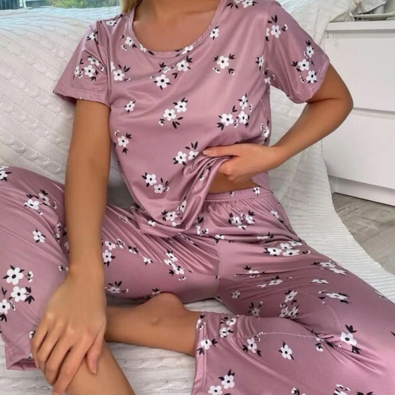 Women's Two-piece Set Allover Comfortable Floral Print Short Sleeve Pants Pajama Sets